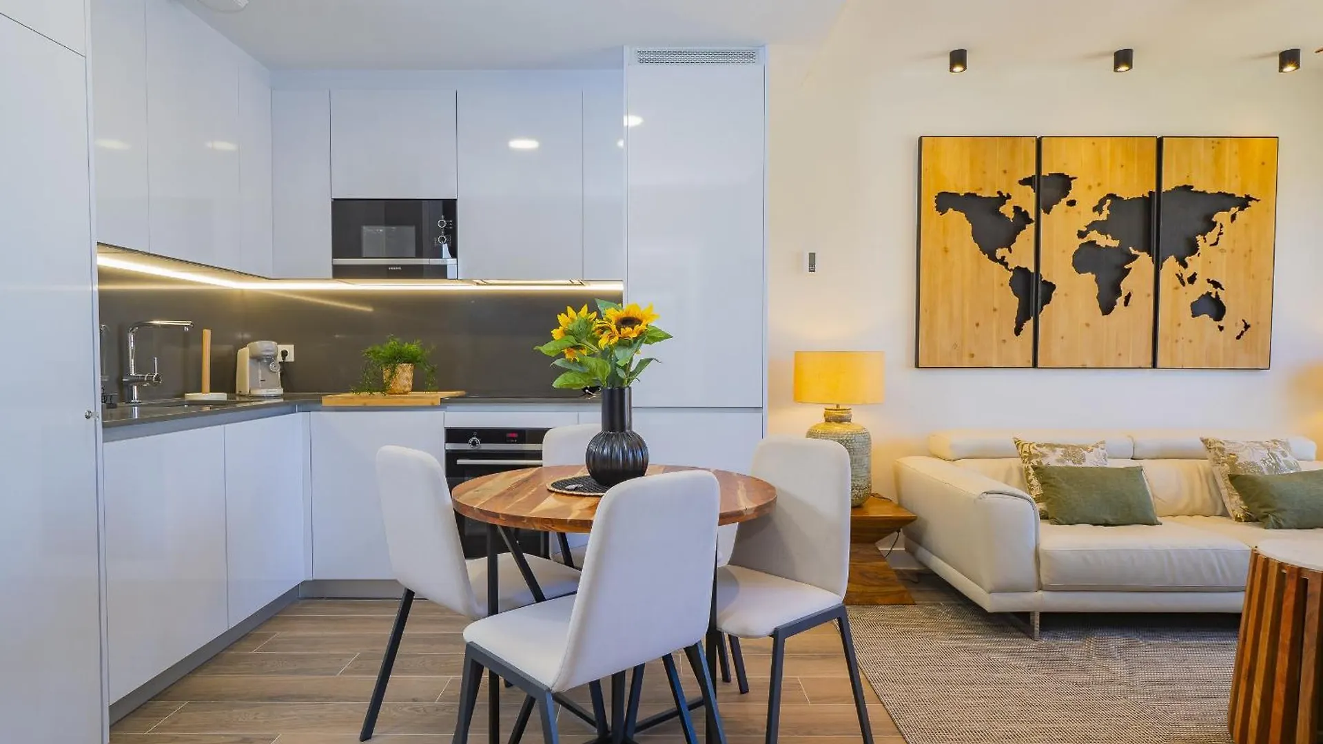 Cubo'S Urban Sky Deluxe Malaga 14 Apartment